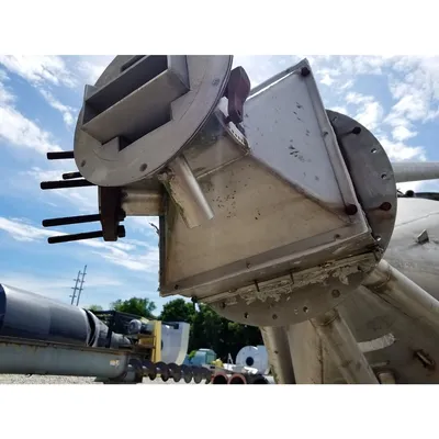 Used 500 Cubic Foot Young Industries Stainless Steel Gravity Blending Silo Bin