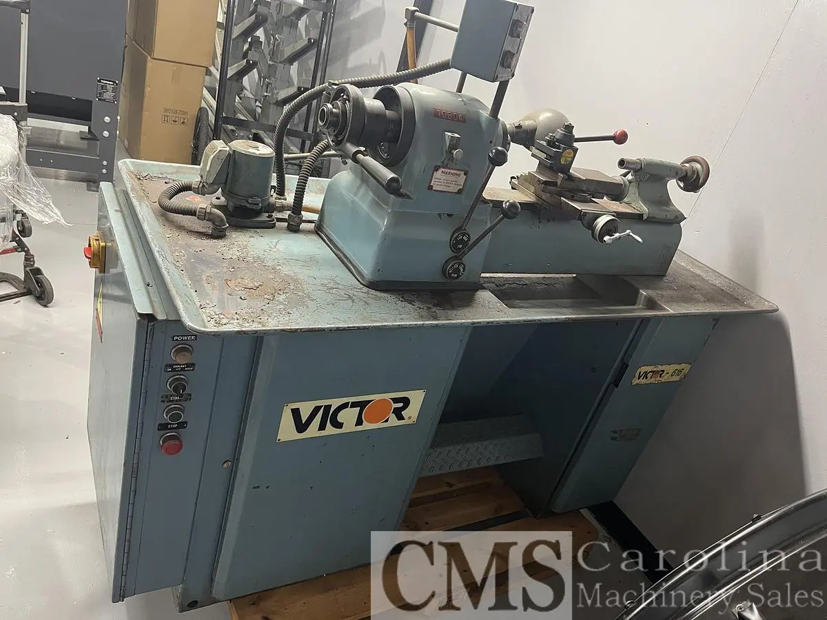 USED VICTOR 616 CNC LATHE