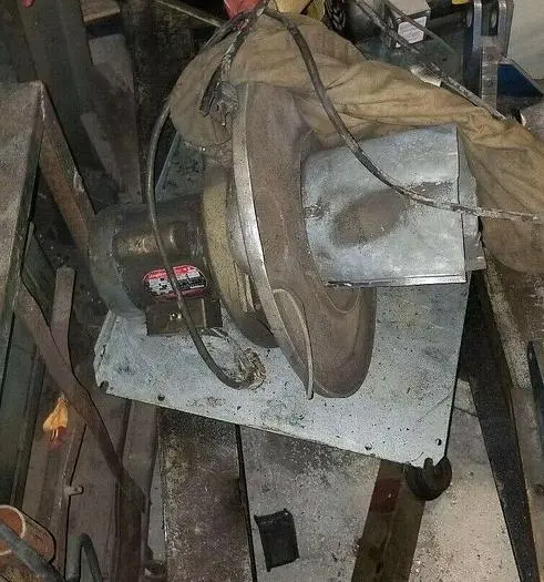 Used DAYTON 1/2 HP DIRECT DRIVE BARREL MOUNT DUST COLLECTOR Dust Collectors Wisconsin US | Lemke Machinery Sales #309520