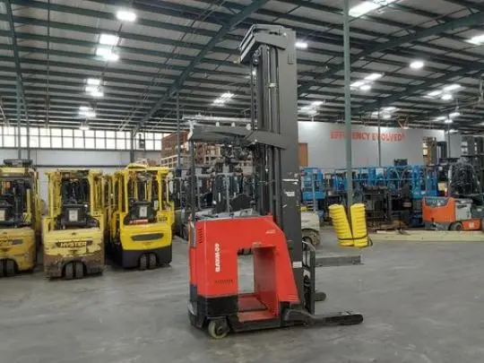 Used 2018 RAYMOND 750 R45TT Reach Trucks | Russell Equipment #724610