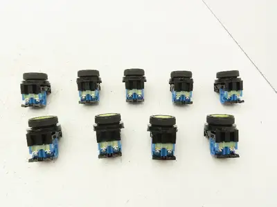 Fuji Electric Yellow Push Button 30mm 250V 6A Lot of 9