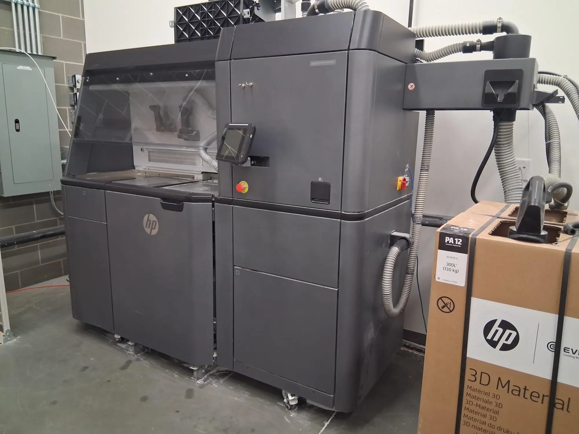 USED 2018 HP JET FUSION 4200