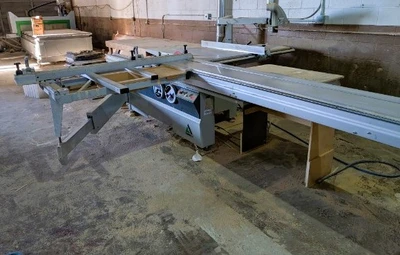 Pinnacle Sliding Saw