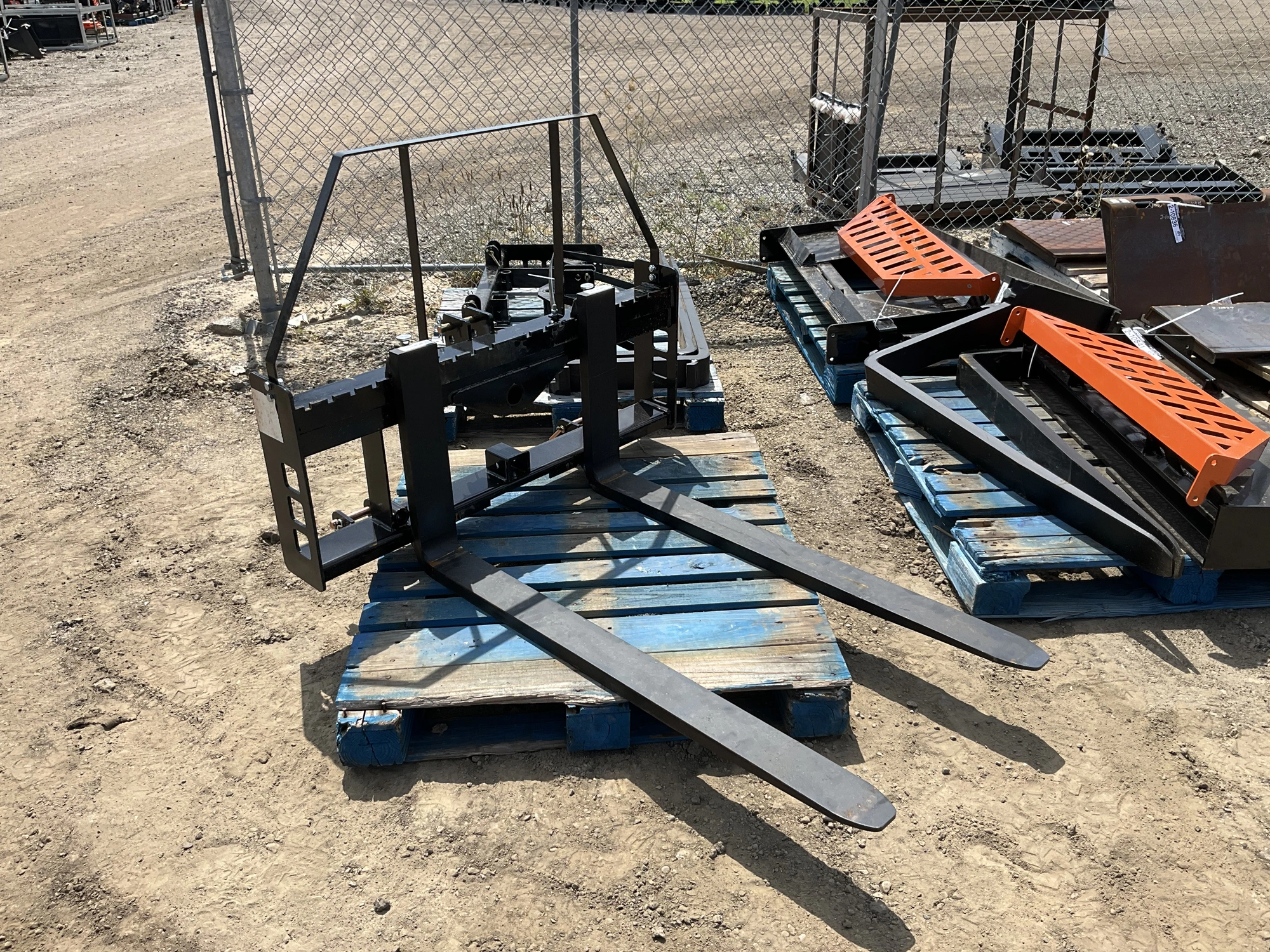 Used WOLVERINE THFF46 3-POINT PALLET FORK 48” Pallet Forks Michigan US | Miedema Asset Management Group #1468731