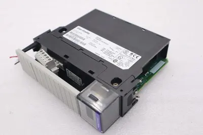 Allen Bradley AB 1756-DNB Ser. B DeviceNet STOCK B-1361