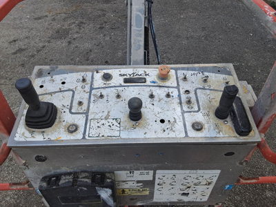 USED 2015 Skyjack SJ63AJ