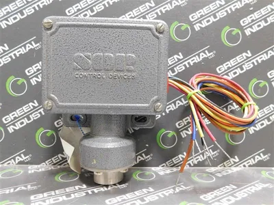 SOR Control Devices 4NN-KK45-N4-C2A- Pressure Switch 1000 psi proof New