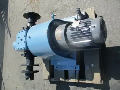 Walker Process Equipment, Falk Enclosed Gear Drive