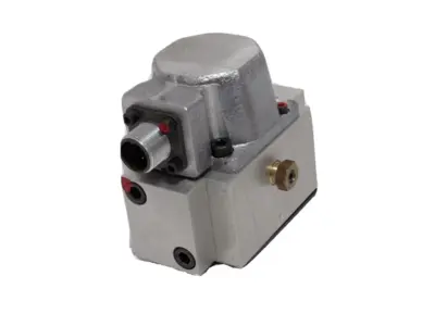 D661-4537C SERVO VALVE D02HABX7VEA2-F D6614537C
