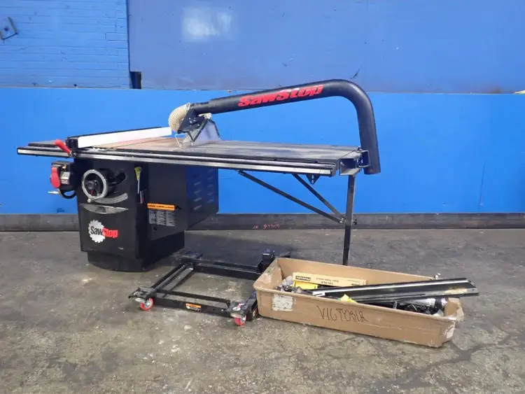 Used SAW STOP ICS53230 Woodworking Table Saws Ohio US | HGR 24 #946210