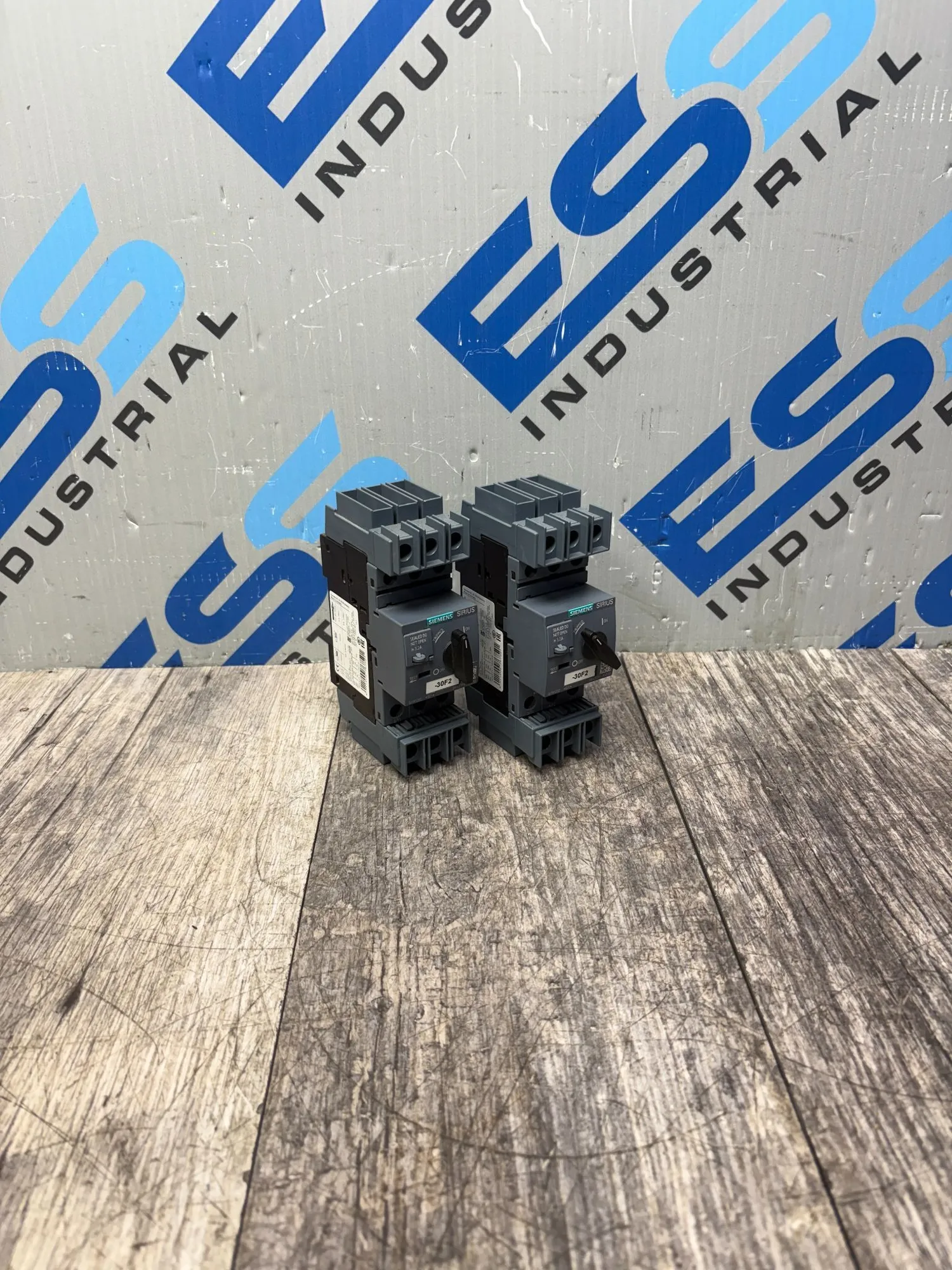 USED SIEMENS 3RV2711-1DD10