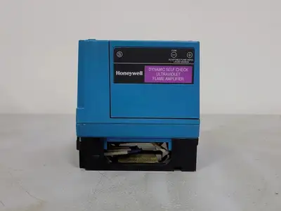 USED HONEYWELL RM7890-B-1014