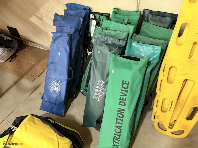 Used LARGE QUANTITY OF EXTRICATION DEVICES _UNKNOWN_ Emergency/Rescue Michigan US | Miedema Asset Management Group #1390075