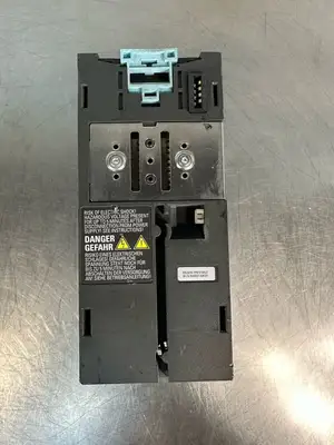 SIEMENS 6SL3210-1PB13-0AL0 / 6SL32101PB130AL0 A5E03945216 PM240-2 (7.5.5)