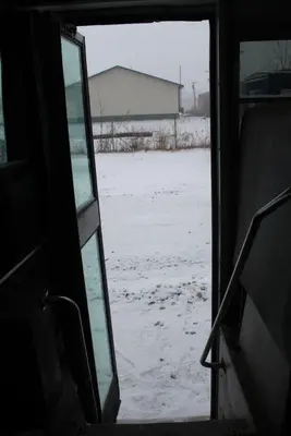 1996 INTERNATIONAL 3800 T444E BUS | Levy Recovery Group (31)