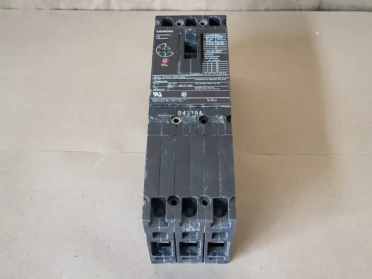 Used SIEMENS CED63A005 Switchgears British Columbia CA | Lenmark #239093