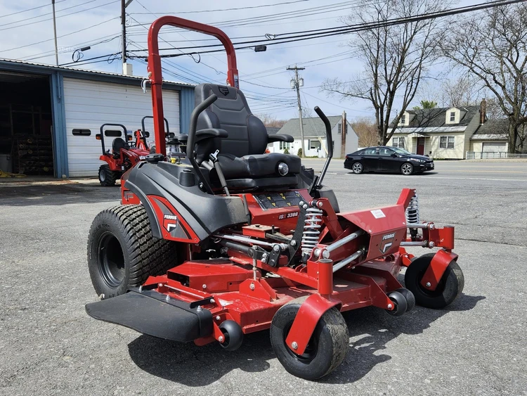 New | in-Stock FERRIS ISX3300BVE4072SS Mowers | Abele Tractor #1342736