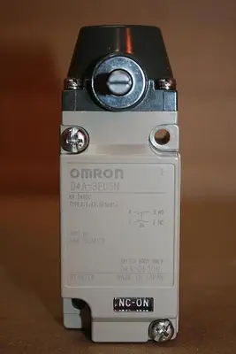 NEW OMRON D4A-3E05N