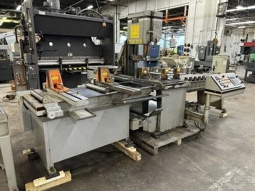 Used HEM V100LA-2 Vertical Band Saws Georgia US | The Equipment Hub #1083134