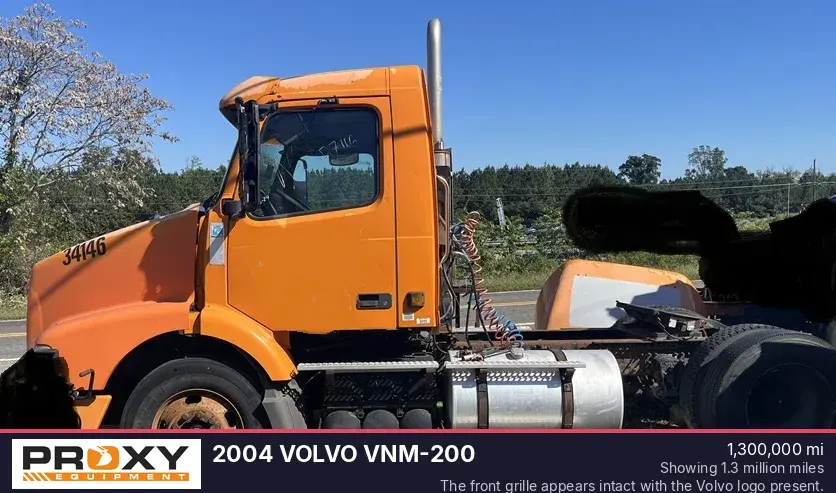 Used 2004 VOLVO VNM-200 Conventional trucks North Carolina US | Proxy Equipment #1385262