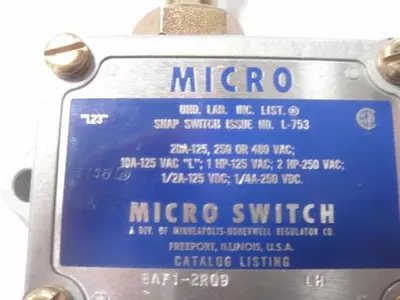 NEW MICRO SNAP CATALOG #BAF1-2RQ9