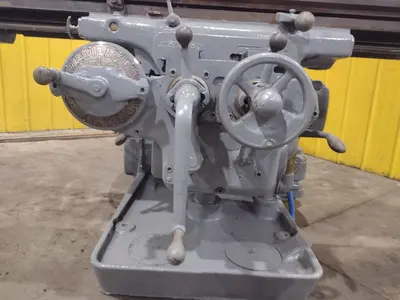 #3 KEARNEY & TRECKER MILWAUKEE MODEL #3 VERTICAL MILLING MACHINE 64" x 13" x 10 HP: YOBRO #24458