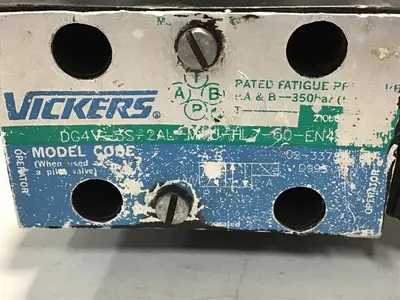 USED VICKERS DG4V-3S-2AL-M-U-HL7-60-EN490