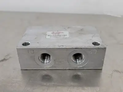 USED INTEGRATED HYDRAULICS 401AA00078A