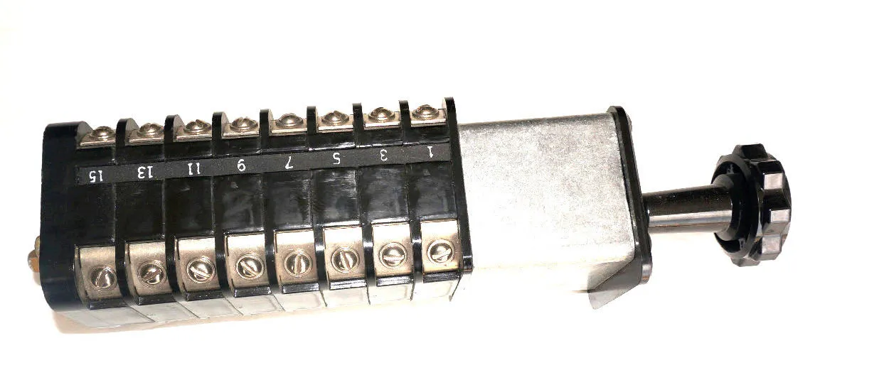 NEW GENERAL ELECTRIC TYPE SBM CONTROL SWITCH 10CE883