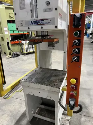 USED 2012 NEFF NEFF DF40-15M PRESS