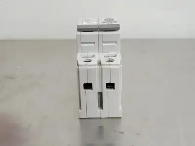 Used ALLEN-BRADLEY 1492-CB2 Switchgears British Columbia CA | Lenmark #244761