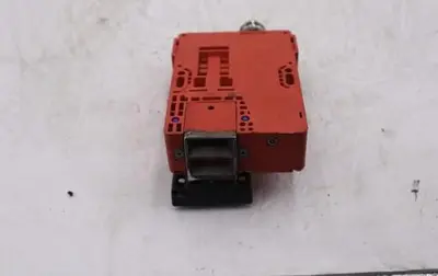 Used _UNKNOWN_ _UNKNOWN_ Relays & Switches Pennsylvania US | Global Equipment International, LLC #1438009