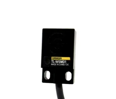 NEW OMRON TL-W5MD1 PROXIMITY SWITCH TLW5MD1