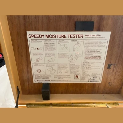 USED THOMAS ASHWORTH & CO. SPEEDY MOISTURE TESTER
