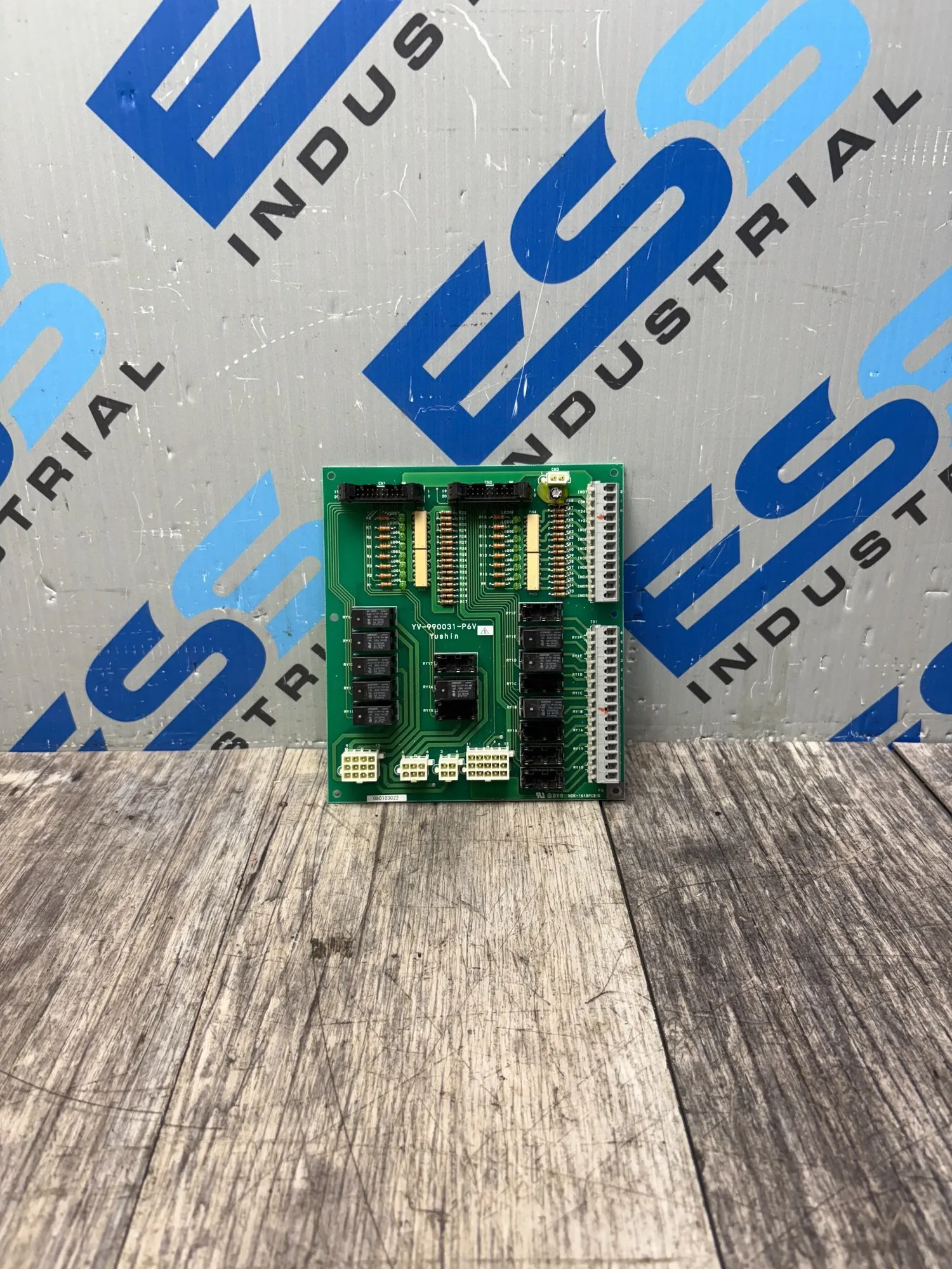 USED YUSHIN YV-990031-P6V
