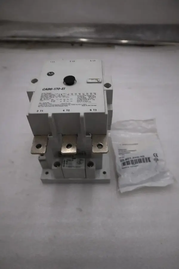 NEW OPEN BOX Allen-Bradley CAB6- 170-EI Contactor CAB6- 170-EI AB STOCK GF337