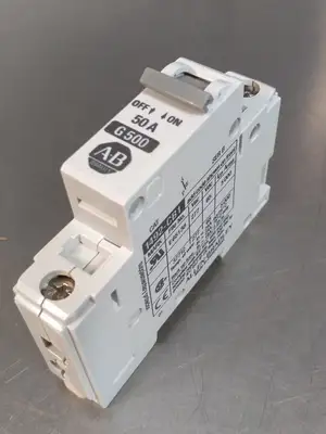 Allen-Bradley 1492-CB1-G500 SerB 50A Circuit Breaker Loc4D8