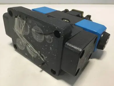 USED VICKERS DG4V36CMFWB660