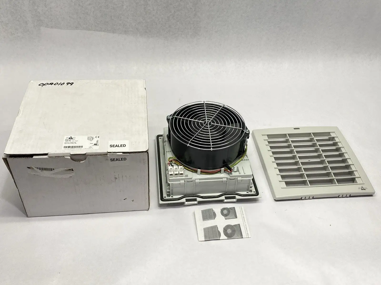 USED STEGO AIR EXHAUST FAN TYPE FPO 018 OUT 24VDC 12W