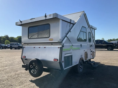 USED 2022 COLUMBIA ALINER EXPEDITION