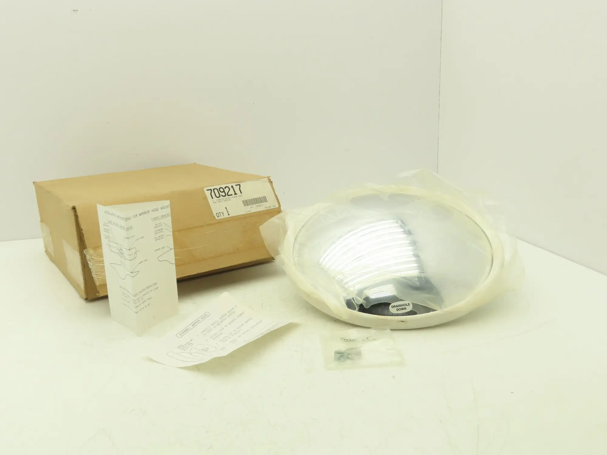 Velvac 709217 10" Center Mount Convex Mirror White Back Pivoting Stud 5/16"-18