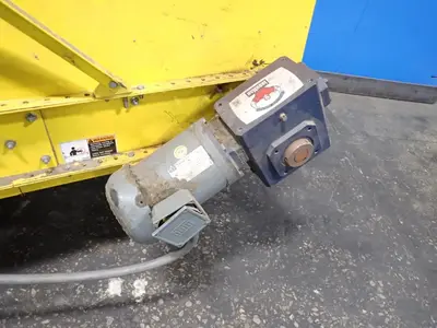 48" X 175" Power Belt Conveyor