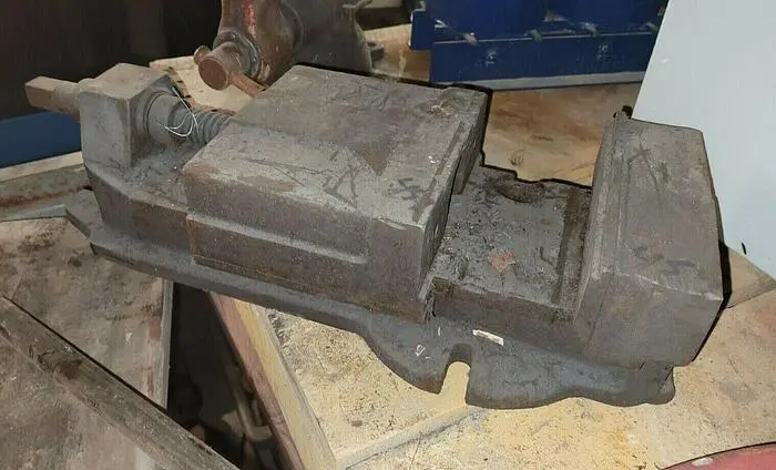 Used UNBRANDED MILLING VISE Workholding (Misc) Wisconsin US | Lemke Machinery Sales #310070