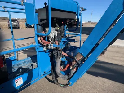 Used 2013 GENIE S-125 TELESCOPIC BOOM LIFT Telescopic Boom Lifts Alberta CA | Adcock Equipment #1418149