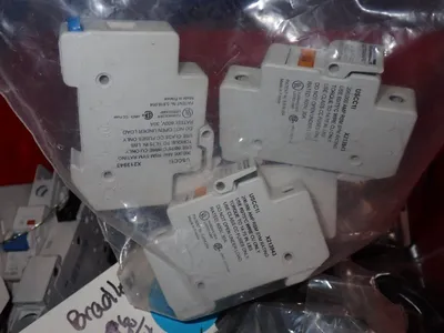 Circuit Breaker / Contactor Lot