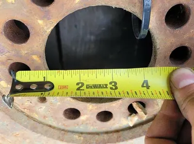 USED MONARCH FORKLIFT TIRES & RIMS
