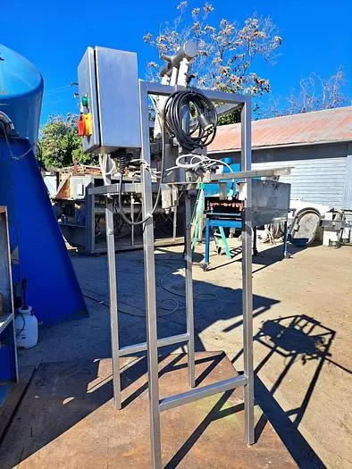 Used _UNKNOWN_ _UNKNOWN_ Volumetric Fillers California US | Machinery & Equipment #140743