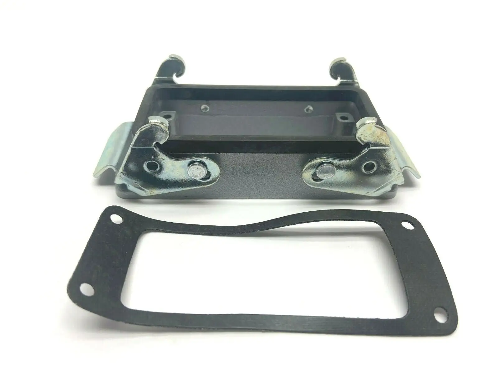 10.0720 16 | LAPP  Pane Mount Base With Levers - New Other