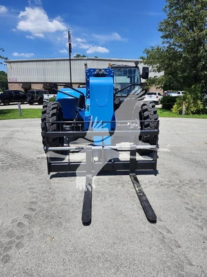 USED 2025 GENIE GTH844