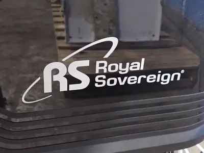 USED ROYAL SOVEREIGN SIGMONT 55H